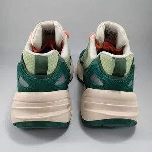 スニーカー ADIDAS Men Sneakers IG6192PRLOGRCREWHTCRYWHT Green Amazon.com | adidas ZX 5K Boost Shoes Men's, Green, Size 5